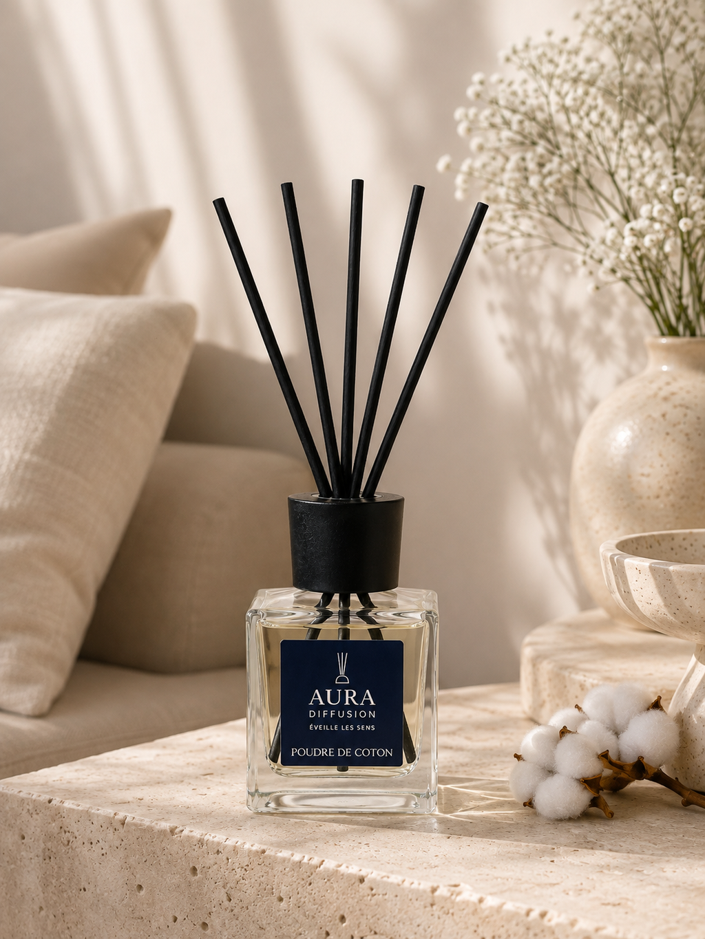 Diffuseur parfum maison Poudre de Coton 200 ml Aura Diffusion, parfum de Grasse avec batonnets pour interieur